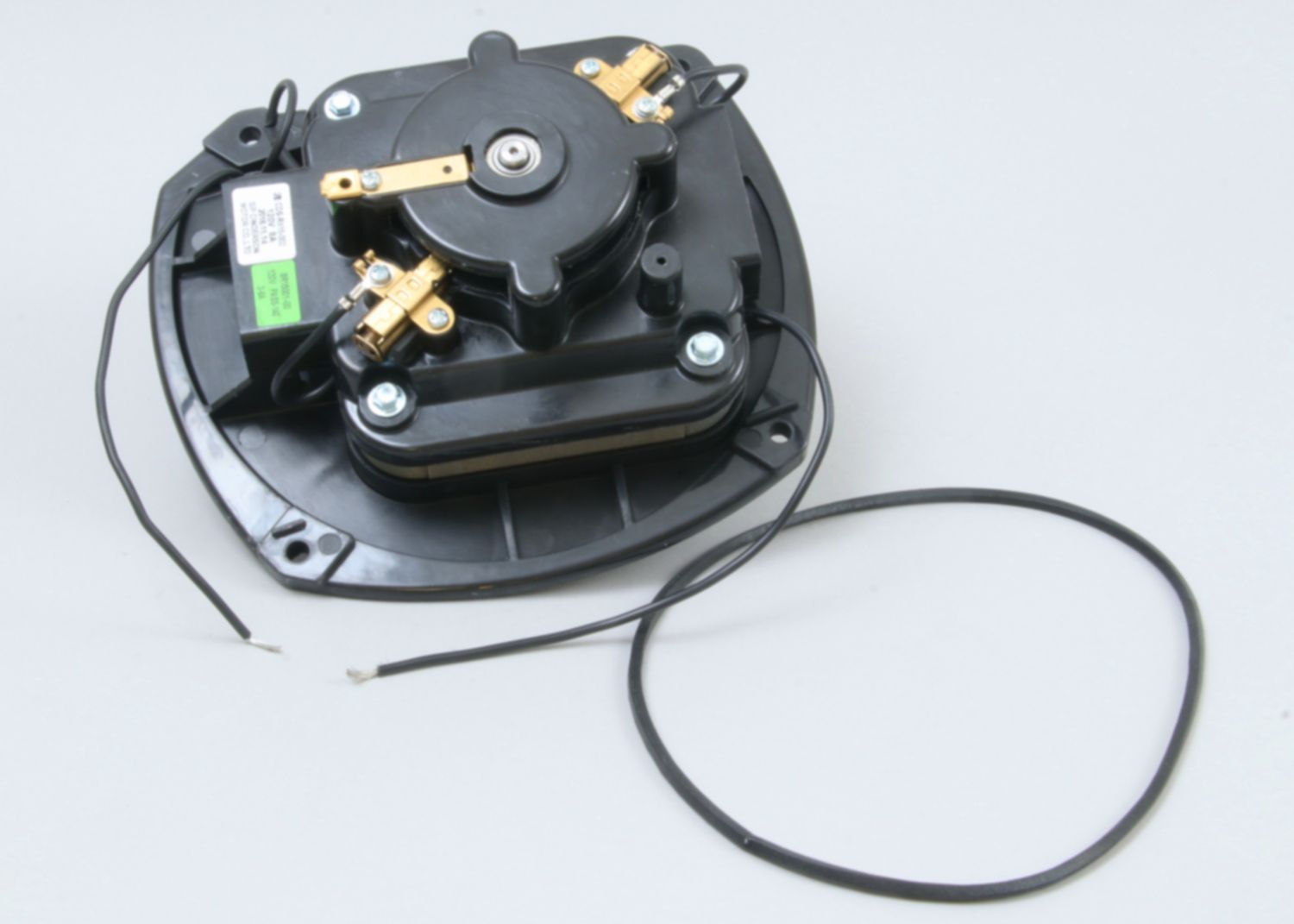 Sanitaire - Vacuum Motor and Gasket Assembly - SAN543523